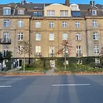 Exklusive Wohnung 104 M2 Direkt Am Rhein 1 Km Von Der Messe