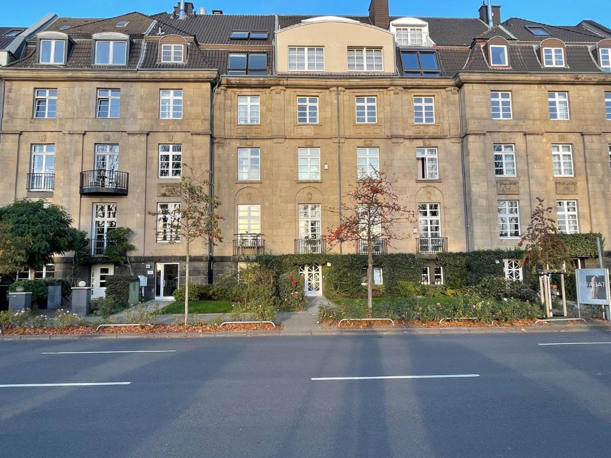 Apartment Exklusive 104 M2 Direkt Am Rhein 1 Km Von Der Messe *