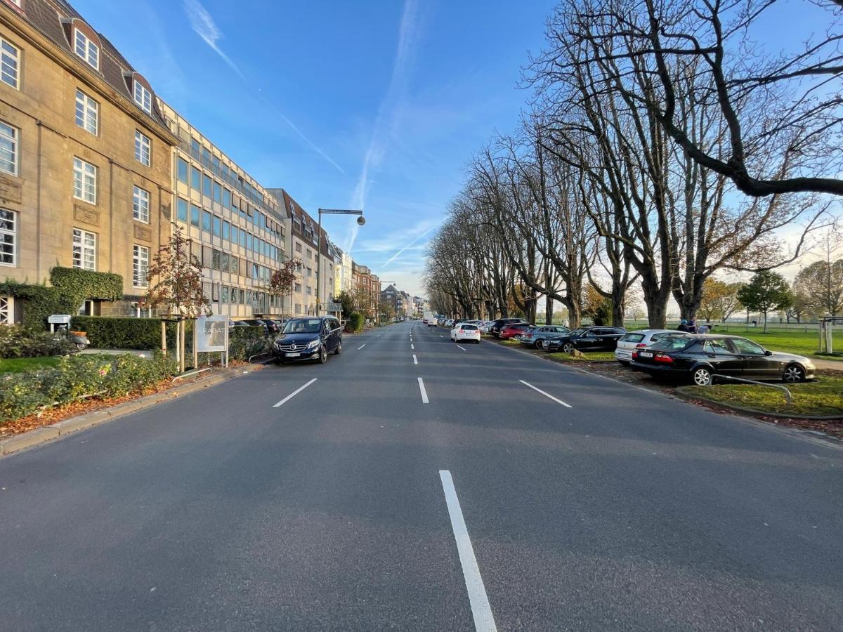 Apartment Exklusive 104 M2 Direkt Am Rhein 1 Km Von Der Messe